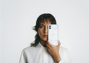 Transparan Tasarımlı Nothing Phone (1) Türkiye’ye Geliyor