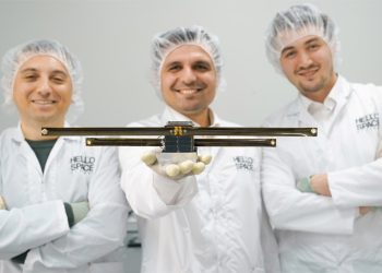 Hello Space’in İlk Test Cep Uydusu ‘İstanbul’ Spacex Transporter-8 İle Uzaya Fırlatıldı