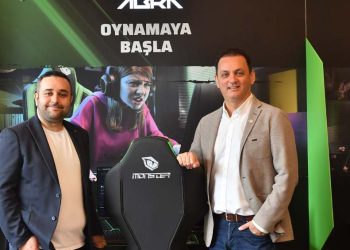 Monster Notebook Globalleşme Yolcuğunda Emin Adımlarla İlerliyor