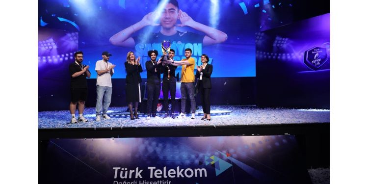 Türk Telekom eSüper Lig Şampiyonu: Galatasaray