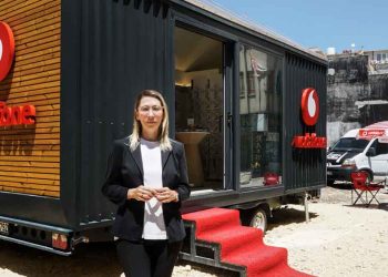 Vodafone Afet Bölgesine Tiny House Mağazalar Açıyor