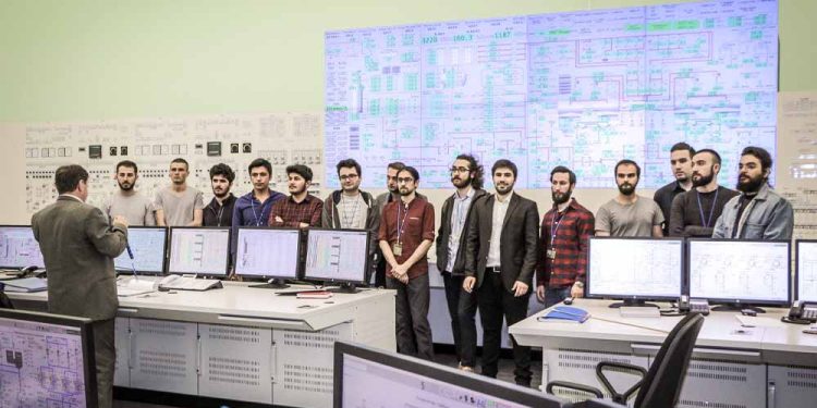 Türk Nükleer Mühendisleri Leningrad NGS-2’de Staj Yaptı