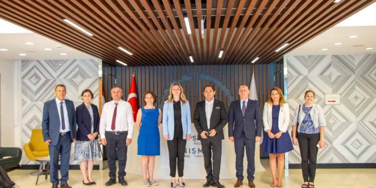 UNDP Üst Düzey Yetkilisi, Türkiye’de Deprem Sonrası Toparlanmayı Desteklemeyi Sürdüreceklerini Teyit Etti