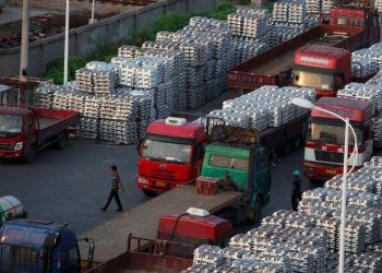 Çin, 30 Milyondan Fazla Eski Model Kamyonu Trafikten Çekti