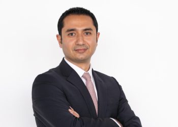 Açık Holding’in Yeni CFO’su Murat Küçükbayrak Oldu