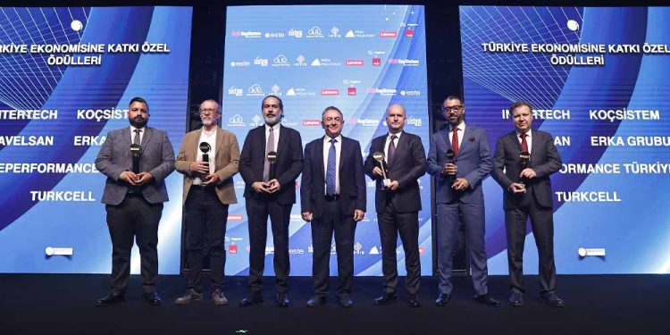 Bilişim 500 Şirketlerinin Geliri 372 Milyar TL’ye Ulaştı