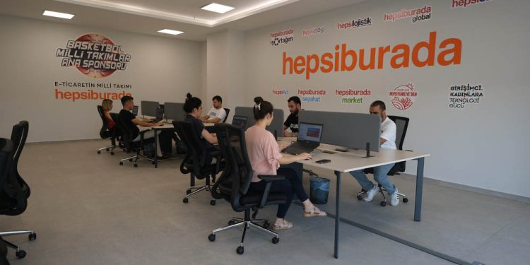 Hepsiburada e-Ticaret İhtisas Merkezleri’nin İlki Adana’da Açıldı
