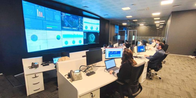 İBB Bilişim Kontrol Merkezi Açtı