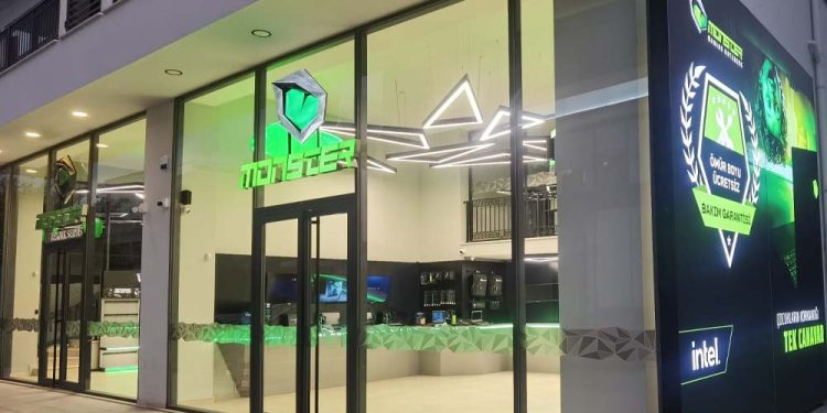 Monster Notebook KKTC Pazarında Online Satışa Başladı