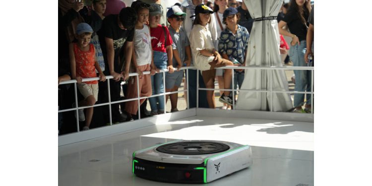 OPLOG, TeknoFest’te Lojistik Robot TARQAN’ı Tanıttı