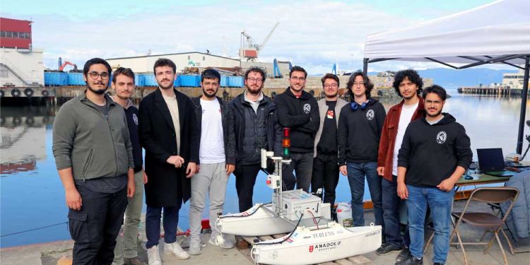 Pigment Reklam’ın Sponsor Olduğu Autobee Otonom Tekne Yarışmasında Şampiyon Oldu