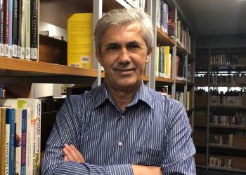 Prof. Dr. Süleyman İrvan: “Basılı Gazeteciliğin Bittiğini İlan Etmek Durumundayız”