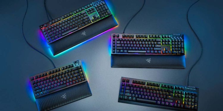 Razer BlackWidow V4 75%- Kişiselleştirilen Oyun Klavyesi