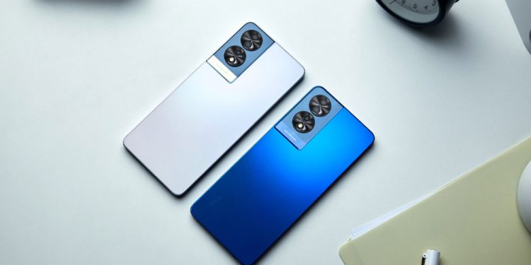 TCL, NXTPAPER Teknolojisine Sahip Dünyanın İlk Akıllı Telefonlarını Piyasaya Sürüyor