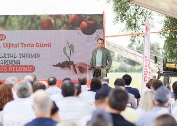 Tat Gıda “6. Dijital Tarla Günü”nde Akıllı Tarım Uygulamalarını Tanıttı