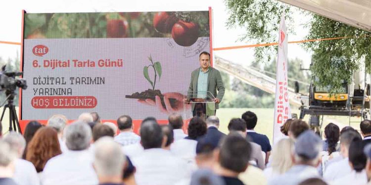 Tat Gıda “6. Dijital Tarla Günü”nde Akıllı Tarım Uygulamalarını Tanıttı
