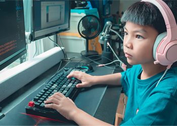 Çocukların Öğrenmesi Gereken 11 İnternet Görgü Kuralı