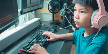 Çocukların Öğrenmesi Gereken 11 İnternet Görgü Kuralı