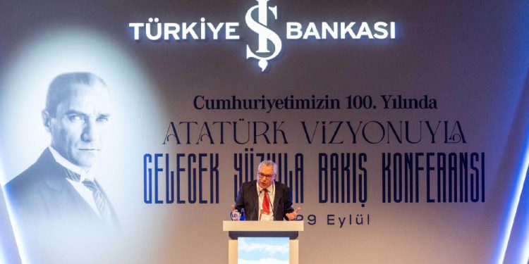 İş Bankası’nın Uluslararası Atatürk Konferansı Başladı