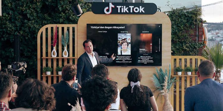 Kullanıcıların % 63’ü TikTok’a Yeni Ürün Keşfetmeye Geliyor