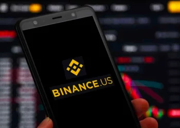 Binance.US CEO’su Ayrıldı ve Şirketin 3’de Biri İşten Çıkarıldı