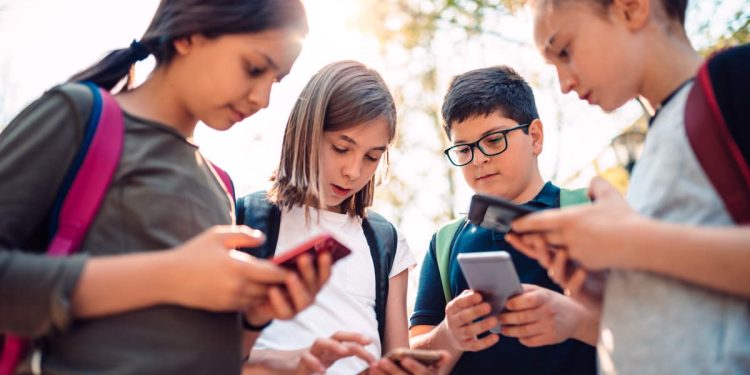 Öğrencilere, Cep Telefonu ve Bilgisayar Desteği Üst Limiti : 5.500 TL
