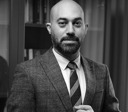 Finansal Yatırım Kararı Verirken Dolandırıcılıktan Korunmak için Nelere Dikkat Etmeliyiz?