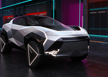 Nissan, İçerik Yaratıcıları Ve Sanatçılar İçin Tasarlanan Nissan Hyper Punk Konseptini Tanıttı