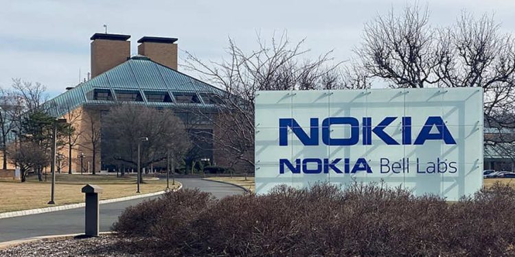 Nokia Bell Labs, Okyanus Ötesi Optik İletimde 800 Gbps’lik Rekor Kırdı