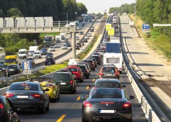 Şehirlerin Trafik Sorunlarının Çözümü Dijital İkiz Teknolojisinden Geçiyor