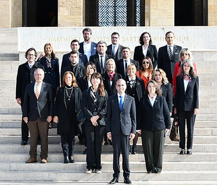 TÜBİSAD Cumhuriyet’in 100’üncü Yılında Atatürk’ün Huzurunda