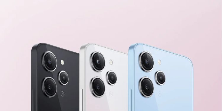 Türkiye’de Üretilen Redmi 12’nin Yeni 8GB + 128GB Versiyonu Satışa Sunuldu