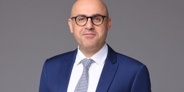Anadolu Sigorta Elektrikli Araç Sigortası Tanıttı