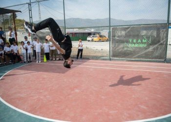 Team Paribu Sporcuları, Hatay’da İhtiyaç Haritası ile İnşa Edilen Spor Alanında Çocuklarla Bir Araya Geldi