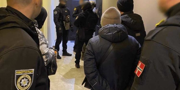 Yüzmilyonlarca Euro Çalan Fidye Saldırganları Ukrayna’da Yakalandı