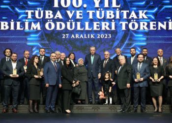 100. Yıl TÜBA ve TÜBİTAK Bilim Ödülleri Verildi