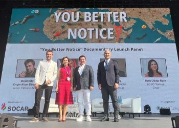 Aktör Engin Altan Düzyatan’ın Dünyadaki Plastik Kirliliğine Dikkat Çeken “YOU BETTER NOTICE” Belgeseli COP28’de Özel Bir Lansmanda Tanıtıldı