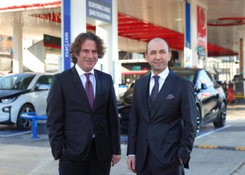 Aytemiz ve Eşarj, Akaryakıt İstasyonlarındaki Elektrikli Şarj İstasyonları Sayısını 3 Katına Yükseltti