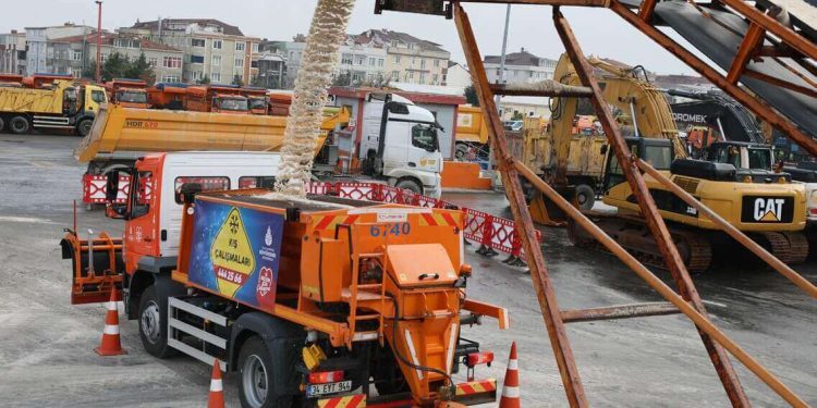 Sibirya’dan Yola Çıktı İstanbul’a Kar Geliyor