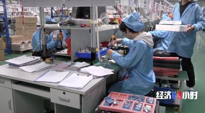 Çin’in 2 Kenti Dünyaya Teknolojik Alet Üretiyor