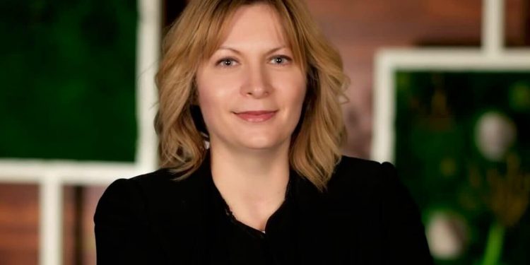 Prof.Dr.Yelkin Diker Coşkun: Karneler Çatışma Konusu Yapılmamalı