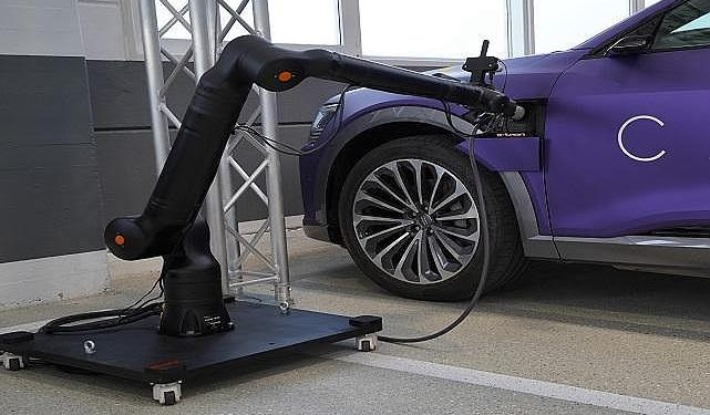 Bosch ve VW iştiraki Cariad Sayesinde Şarj Noktalarına Sürücüsüz Navigasyon