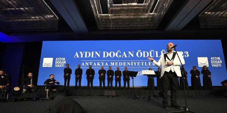 Antakya Medeniyetler Korosu’na Doğan Grubu’ndan Anlamlı Destek