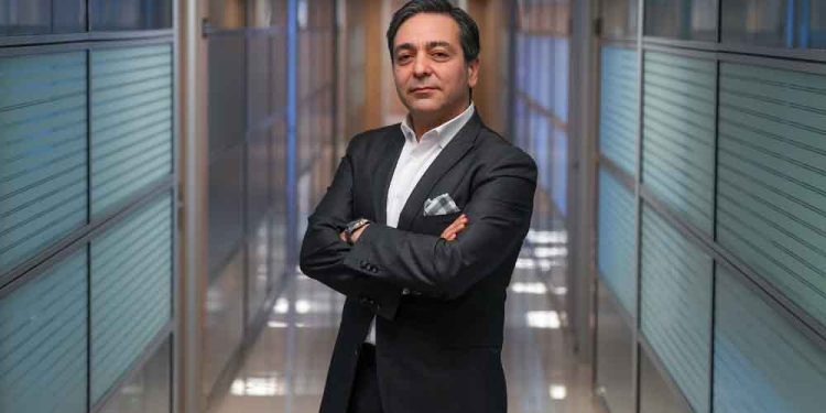 Elektrikli Araç Sektörünün Öncülerinden Beefull’da, Büyümeden Sorumlu Başkan Yardımcılığı (CGO) Görevini Alper Arın Üstlendi