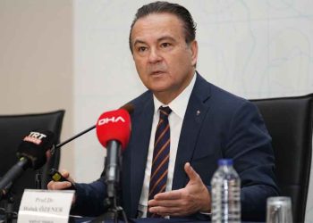 KRDAE Müdürü Prof. Dr. Haluk Özener: “123 Yılda Olan Deprem Sadece Bir Yılda Yaşandı”