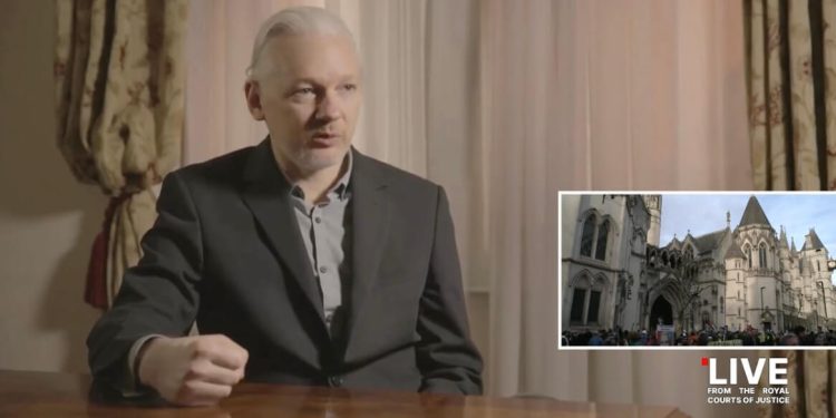 Julian Assange Temyiz Davası Başladı