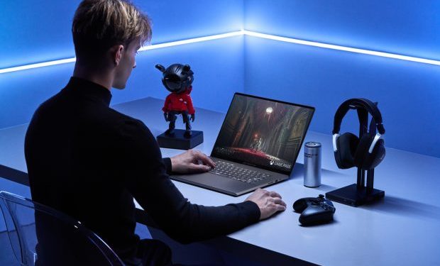 ASUS Republic of Gamers İlk OLED Ekranlı Gaming Modeli Zephyrus G16’yı Satışa Sundu
