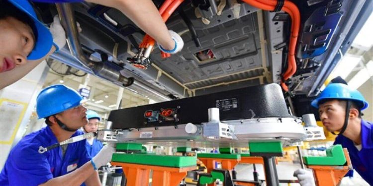 Çin’de Lityum İyon Pil Pazarı 197 milyar Dolar Sınırını Aştı