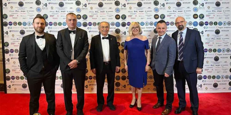 Kendi Kendini Programlayan Düşük Enerji İle Çalışan Nöromorfik Bilgisayarlar Geliyor
