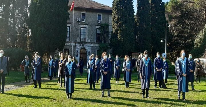 Akademinin Kendini Hukukla Savunması : Boğaziçi Üniversitesi Direnişi